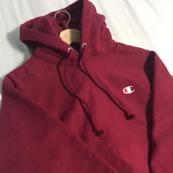champion reverse weave pullover hoodie in colour cranberry !! - Picture 2 of 6